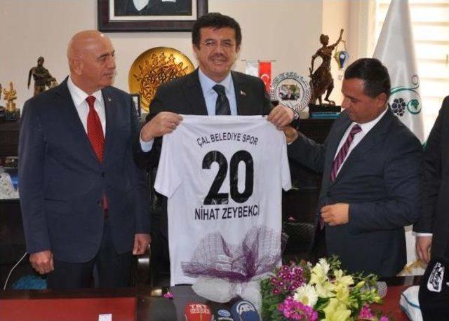 Bakan Zeybekci: 16 Nisan Kurtuluş Savaşıdır