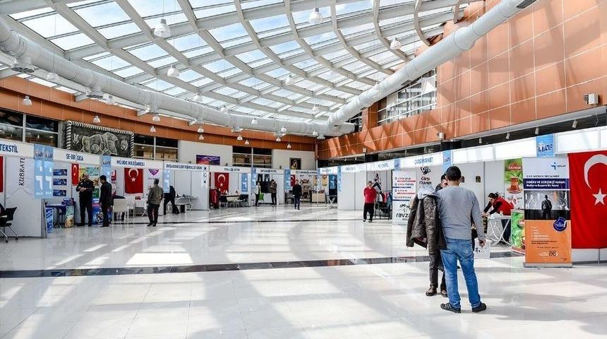 İşveren Ve İş Arayanlar Bu Fuarda Buluşuyor