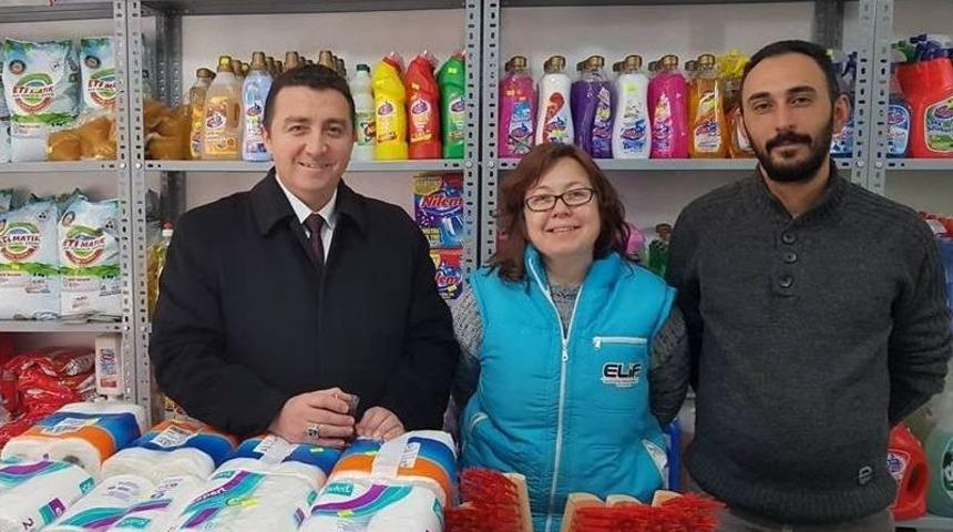 Başkan Bakıcı Kapı Kapı Gezerek Cumhurbaşkanlığı Sisteminin Gerekliliğini Anlattı