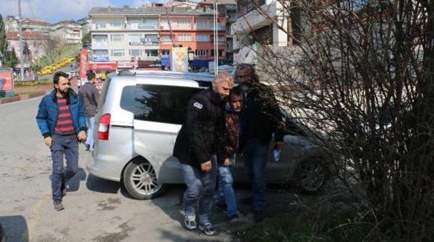 Marketteki Kadına Şişeyle Saldırıp Kasayı Soyan Ş&uuml;pheli Yakalandı