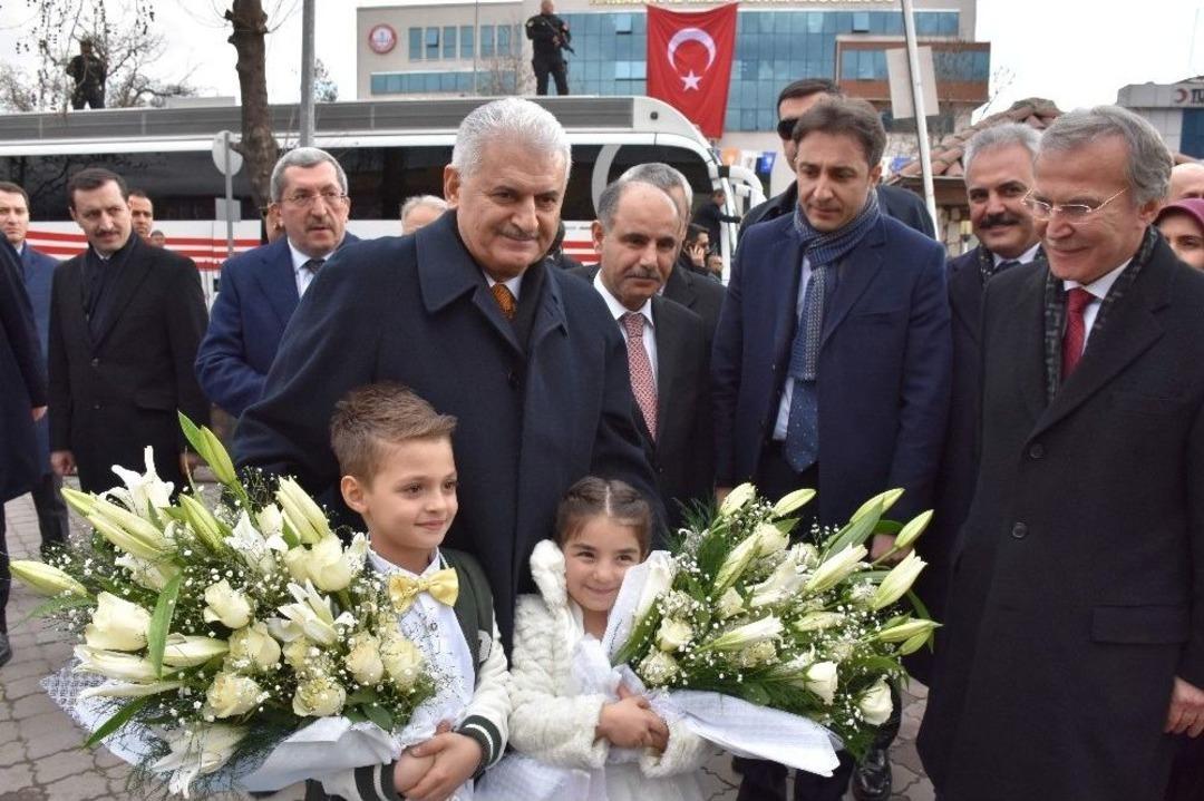 Başbakan Yıldırım&rsquo;dan Mhp&rsquo;li Karab&uuml;k Belediye Başkanına Ziyaret