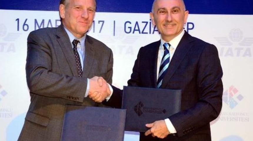 İstanbul'un 3'&uuml;nc&uuml; Havalimanı I&ccedil;in 10 Bin Personel Gaziantep'te Eğitilecek