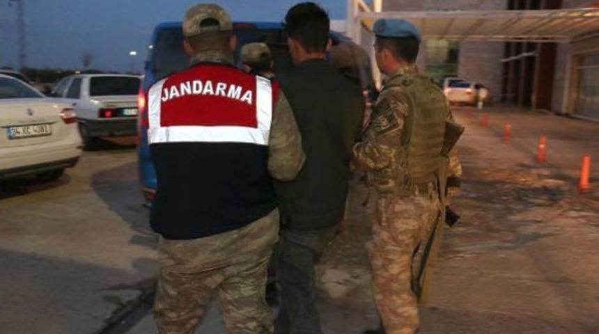 Ak&ccedil;akale'de, Telefonla Dolandırıcılığa Tutuklama