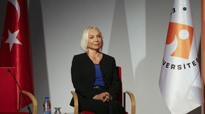 Başarılı İş Kadınından Gen&ccedil;lere Tiyolar