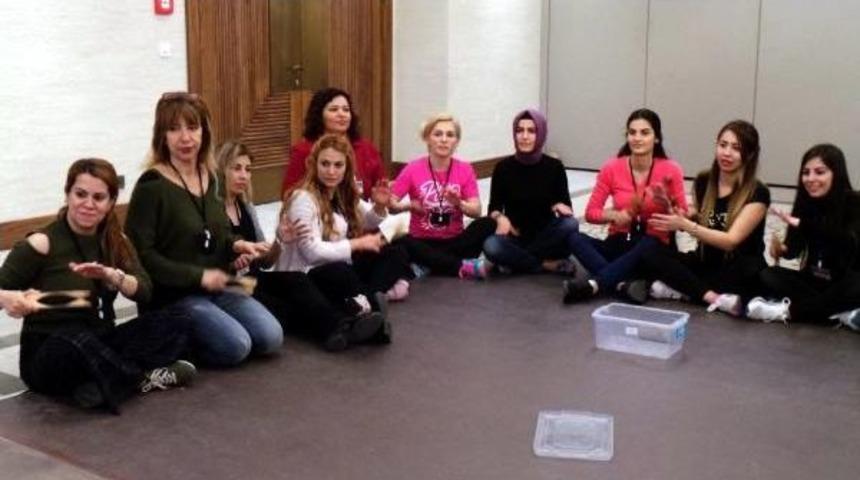 &Ouml;ğretmenler Sokak Oyunlarını &Ouml;ğreniyor