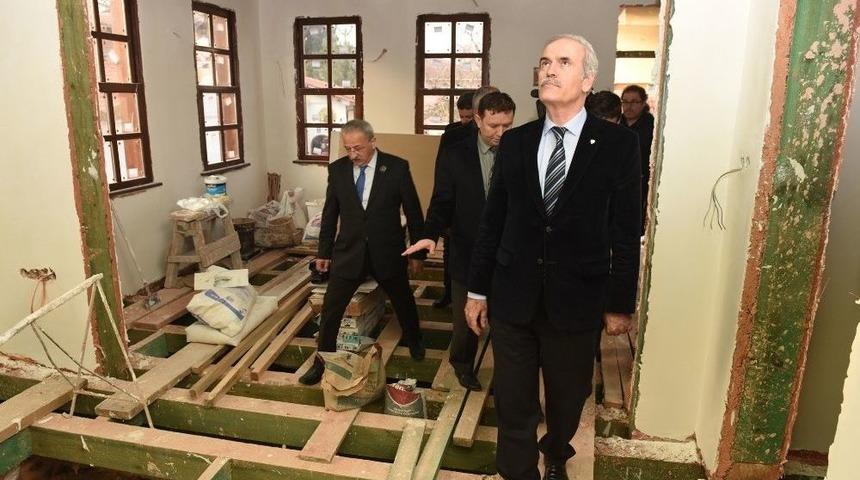 Tarihi Okul Binası B&uuml;y&uuml;kşehir İle Yenileniyor