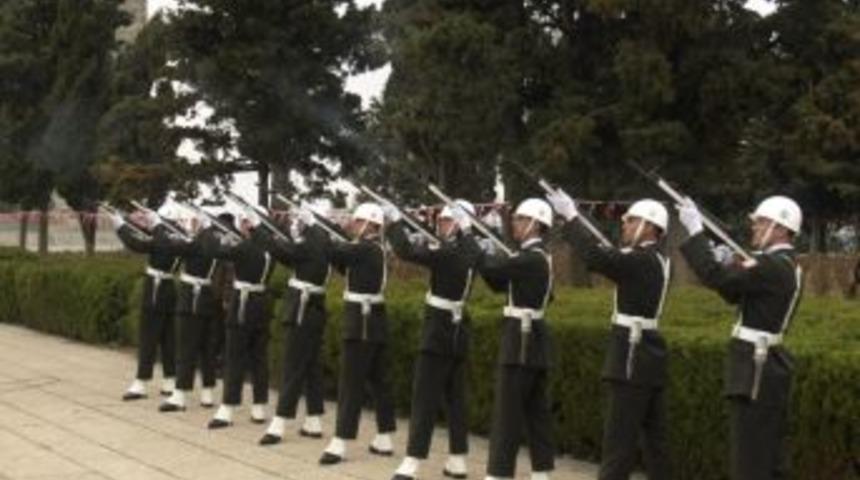 &Ccedil;anakkale Deniz Zaferi&rsquo;nin 102&rsquo;nci Yılı