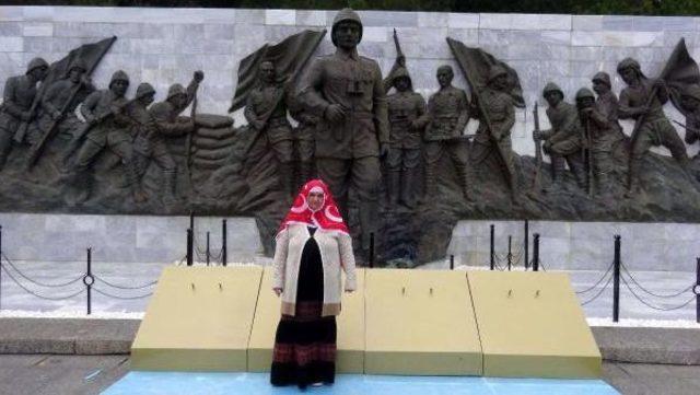 Şehit Aileleri, Çanakkale'deki Şehitlikleri Gezdi