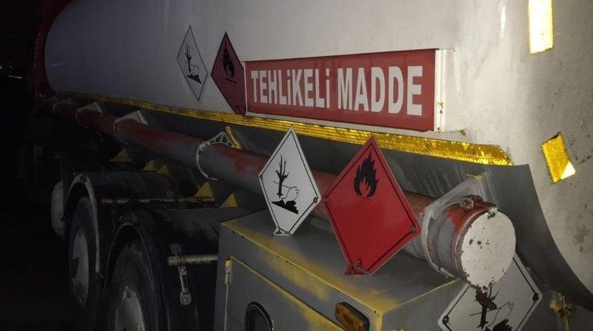 Başakşehir&rsquo;de Ka&ccedil;ak Akaryakıt Operasyonu:2 G&ouml;zaltı