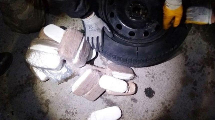 Yedek Lastikten "markalı" Esrar &Ccedil;ıktı