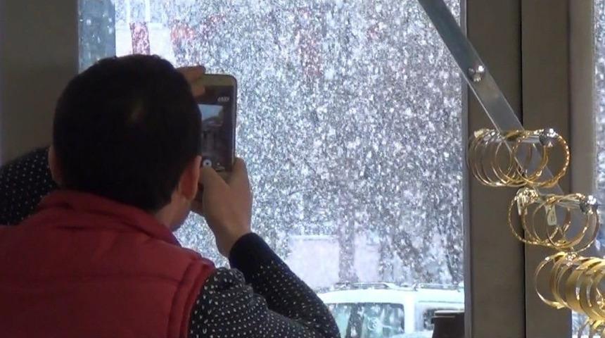 Tavşanlı&rsquo;da Kar S&uuml;rprizi