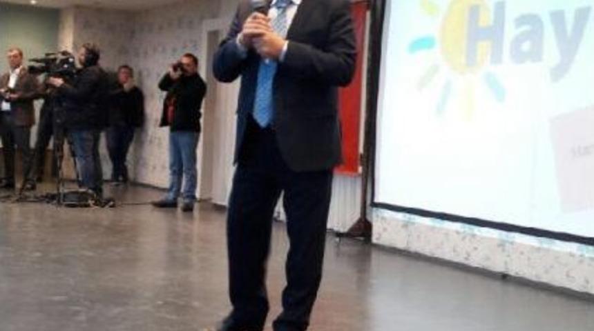 Deniz Baykal: Chp I&ccedil;in Değil, T&uuml;rkiye I&ccedil;in Buradayım