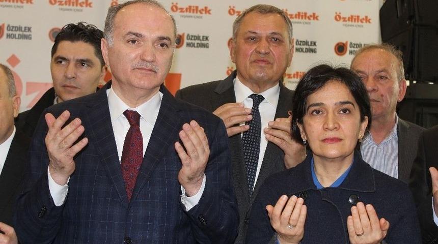 Bakan &Ouml;zl&uuml;: "t&uuml;rkiye&rsquo;nin Markalara İhtiyacı Var&rdquo;