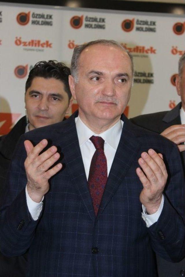 Bakan Özlü: 