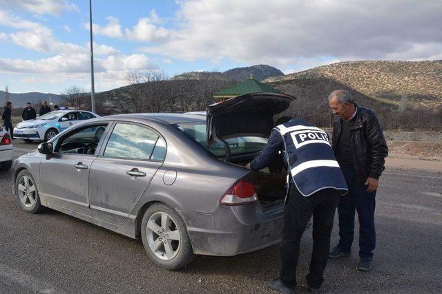 Korkuteli’de Denetimler Sürdü