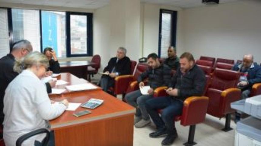 İzmit&rsquo;te Asfalt Yama İhalesi Yapıldı