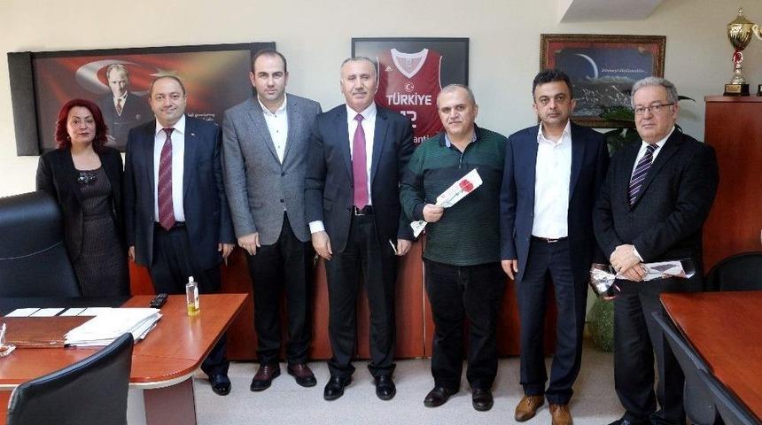 &Ouml;zel Anadolu Hastanelerine, Tıp Bayramı Ziyareti