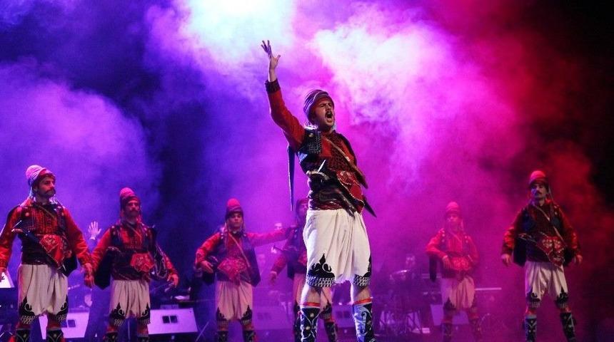 Ga&uuml;n&rsquo;de T&uuml;rk Halk M&uuml;ziği Konseri Ve Halk Oyunları Gecesi