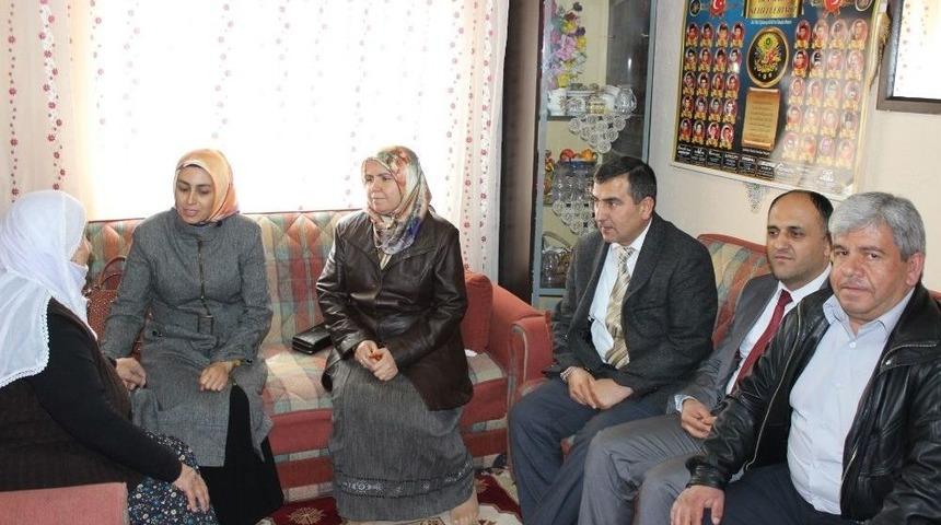 Beyşehir&rsquo;de Şehit Ailelerine Ziyaret