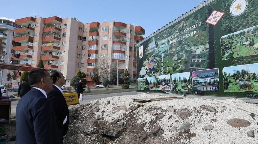 &Ccedil;ocuk Ve Gen&ccedil;lik Oyun D&uuml;nyası Parkının Yapımı S&uuml;r&uuml;yor