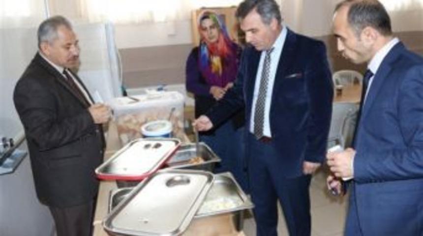 M&uuml;d&uuml;rden Yemek Denetimi