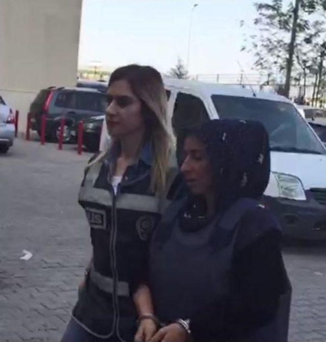 Eşini, Aşk Yaşadığı Kayınbiraderine &Ouml;ld&uuml;rten Kadın Tutuklandı 3