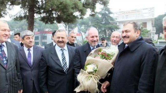 Bakan Eroğlu, Balıkesir'in Ilçelerinde