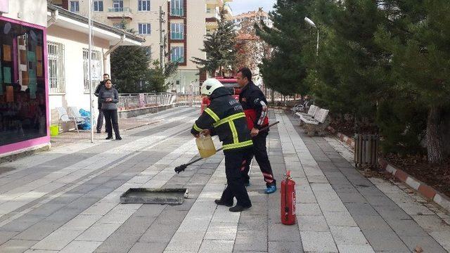 Minik Öğrenciler Yangın Ve Deprem Tatbikatı Yaptı