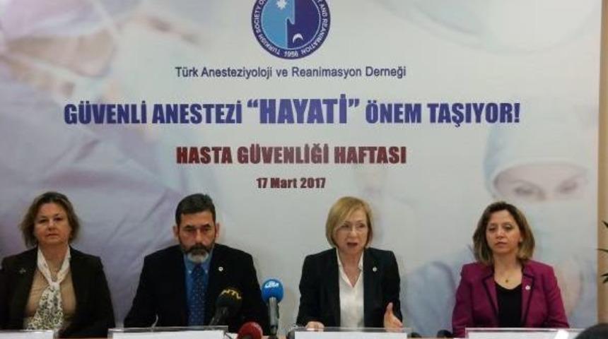 Prof. Dr. H&uuml;lya Bilgin, &ldquo;Bitkisel Takviyeler De Anestezi Doktoruna Bildirilmeli&rdquo;