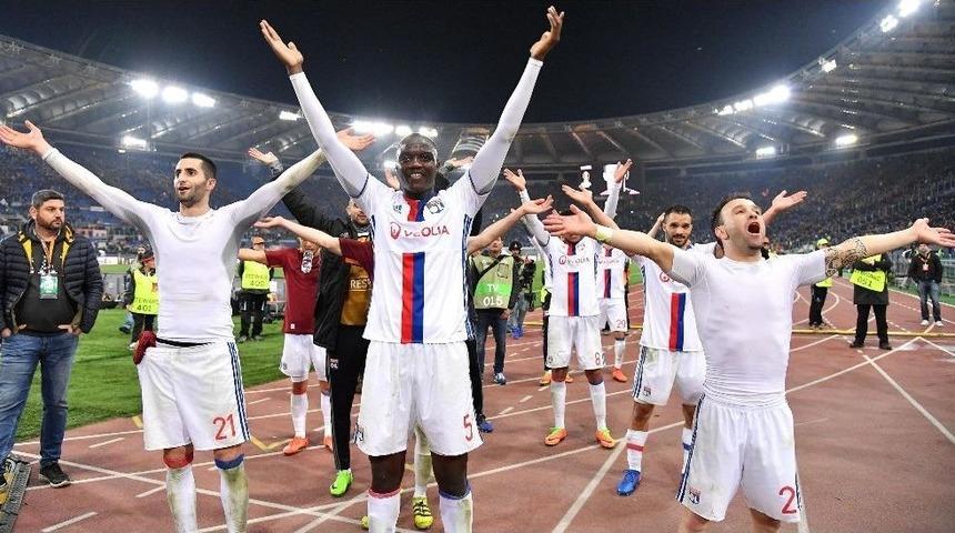 Lyon &Ccedil;eyrek Finale Nasıl Geldi