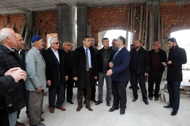 Kaymakam Pamuk, Koyuncu Yeni Merkez Cami İnşaatını İnceledi