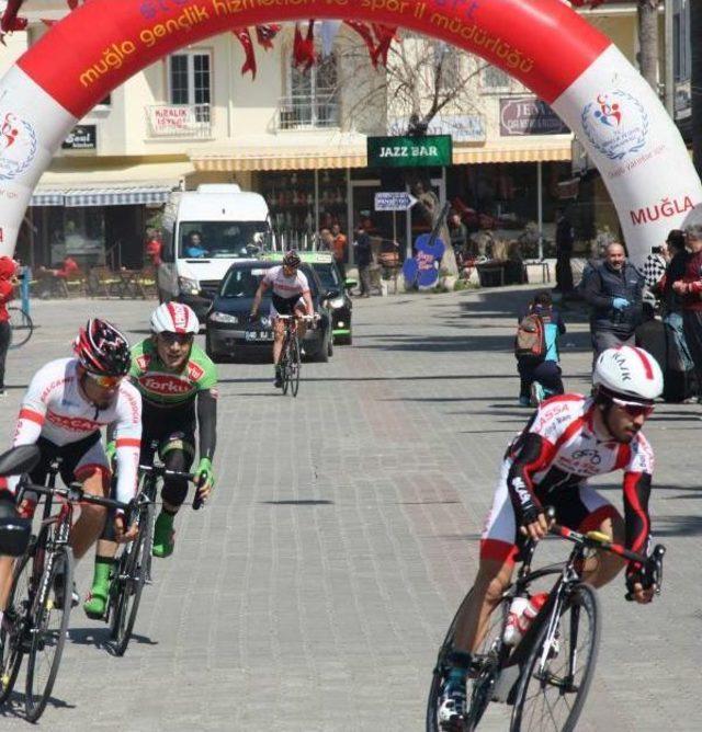 Türkiye Bisiklet Şampiyonası Puanlı Yol Yarışları Başladı 1