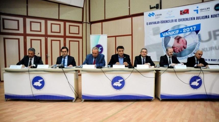 Yy&uuml;&rsquo;de &ldquo;b&ouml;lgesel Kalkınmada Yerel Akt&ouml;rler&rdquo; Paneli