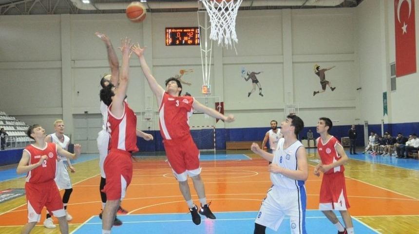 Nil&uuml;fer Belediyespor Farka Koştu