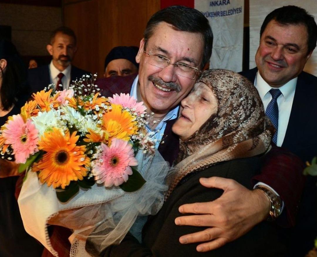 Ankara B&uuml;y&uuml;kşehir Belediyesi&rsquo;nden Yaşlılar Haftası Kutlaması