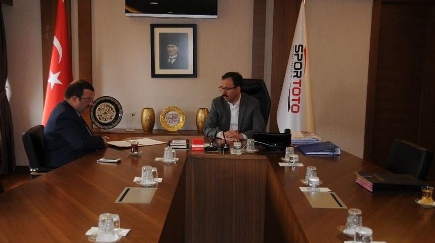 Spor Toto, K&ouml;m&uuml;rspor&rsquo;a Forma Sponsoru Oldu