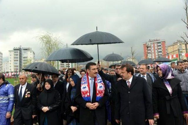 Tüfenkci: Ekonomi, Yıl Sonunda Beklenenin Üzerinde Bir Performans Gösterecek (2)