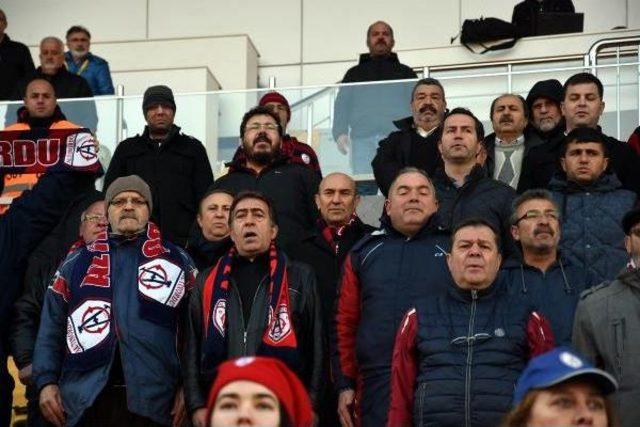 Altınordu-Samsunspor Maçı Fotoğrafları