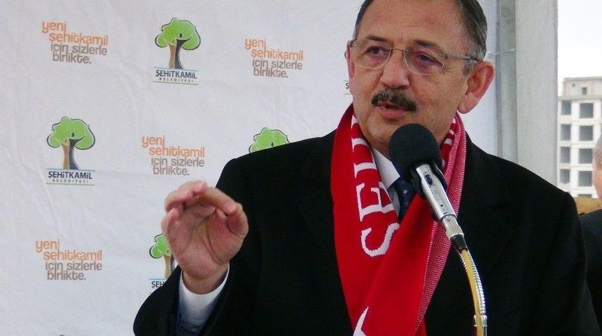 Bakan &Ouml;zhaseki: &ldquo;hollanda&rsquo;da Ter&ouml;ristler Cirit Atıyor Onlara Her Şey Serbest&rdquo;