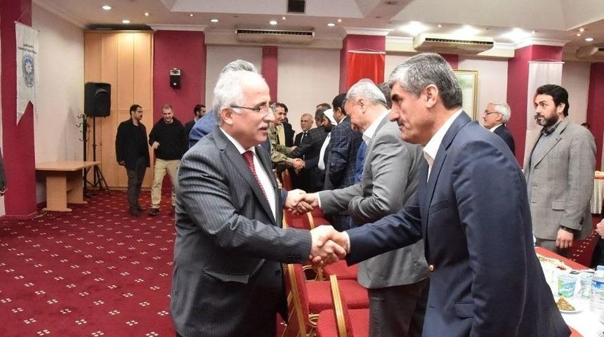 Şanlıurfa Valisi G&uuml;ng&ouml;r Azim Tuna Hilvanlı Kanaat &Ouml;nderleriyle Buluştu