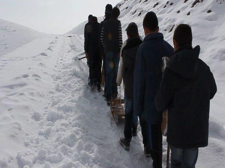 Doğu’daki Ağır Kış Şartları Film Oldu G2