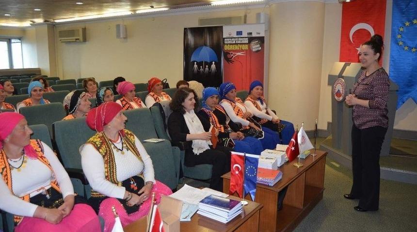 &ldquo;avrupa Birliği Yolu&rsquo;nda Kadınlar Haklarını &Ouml;ğreniyor&rdquo;