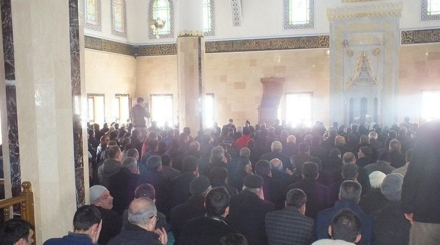 Malazgirt&rsquo;te Şehitler İ&ccedil;in Mevlit Okutuldu