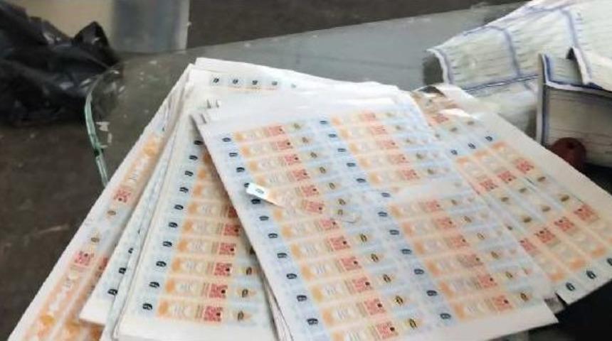 İstanbul'da Kalpazanlık Operasyonu; Herşeyin Sahtesini Basmışlar