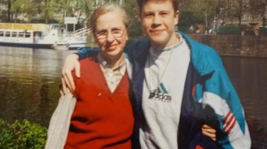 Oğlunu Yaşatma M&uuml;cadelesi Kitap Oldu