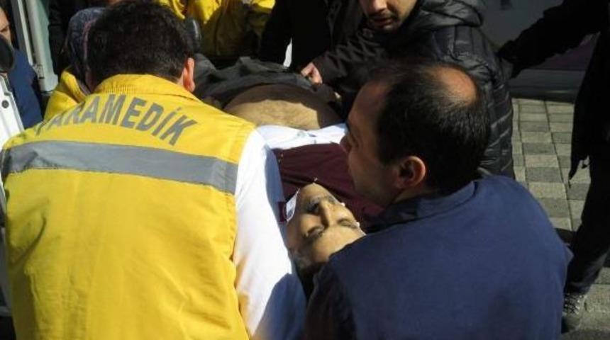 Ataşehir'de Kuyumcuya Soygun Girişimi; 2 Yaralı (1)