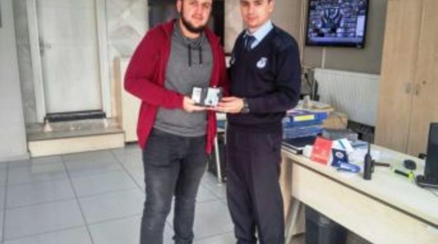 Zabıta&rsquo;ya Kayıp C&uuml;zdan Teşekk&uuml;r&uuml;