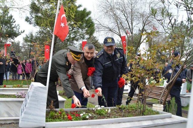 Bafra’da Şehitler Dualarla Anıldı