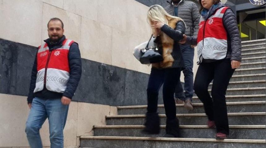 İstanbul Ve Kocaeli&rsquo;de Geniş &Ccedil;aplı Fuhuş Operasyonu