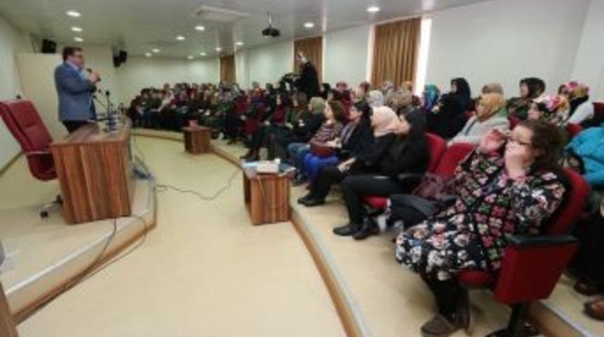 Ko-mek Kursiyerlerine Mutlu Aile Eğitimi